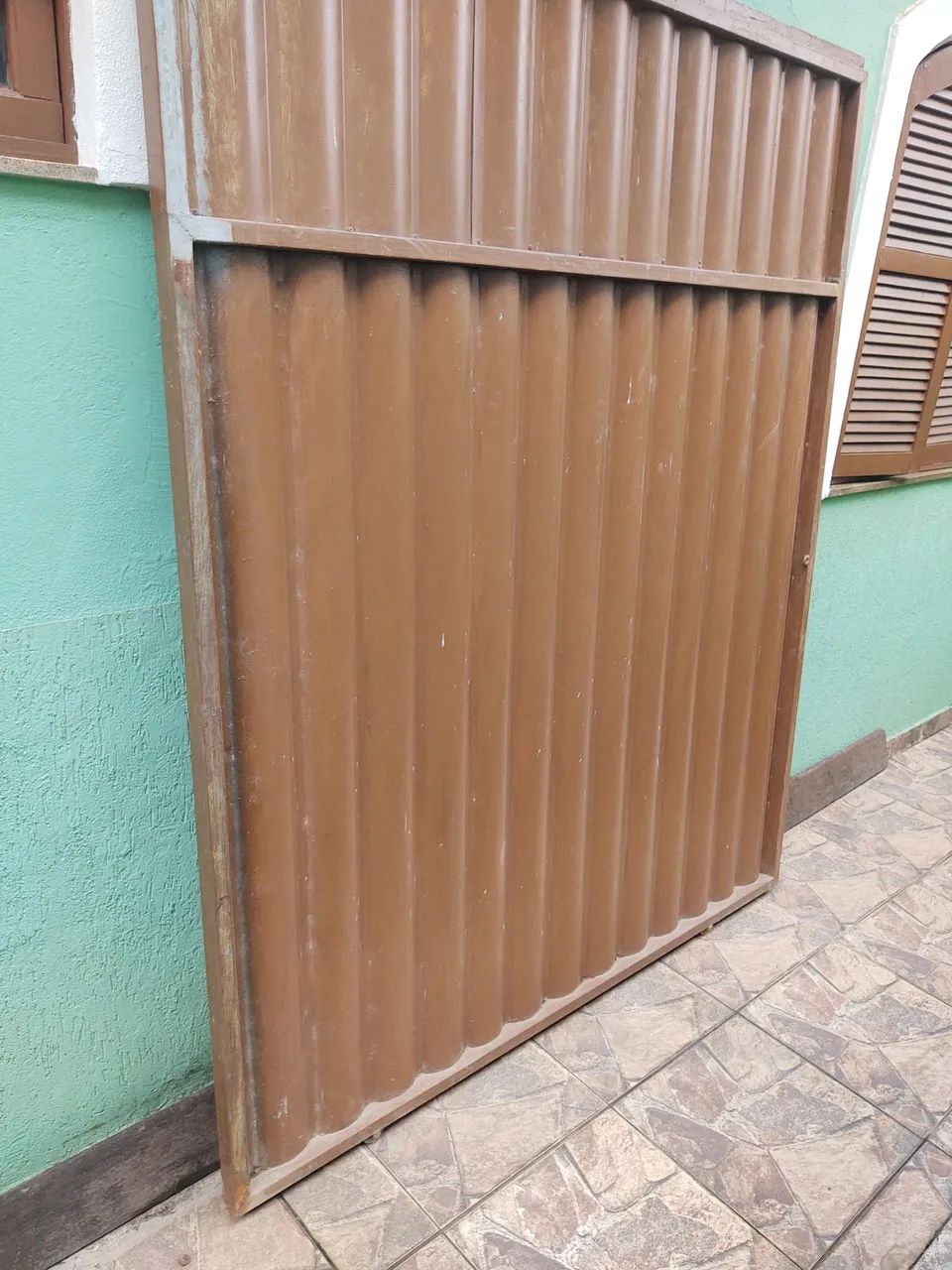 Vendo o portão 