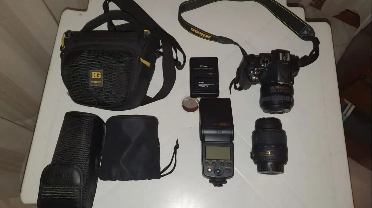Nikon D5200 com 2 lentes, flash externo, bolsa e bateria extra. - Foto 4