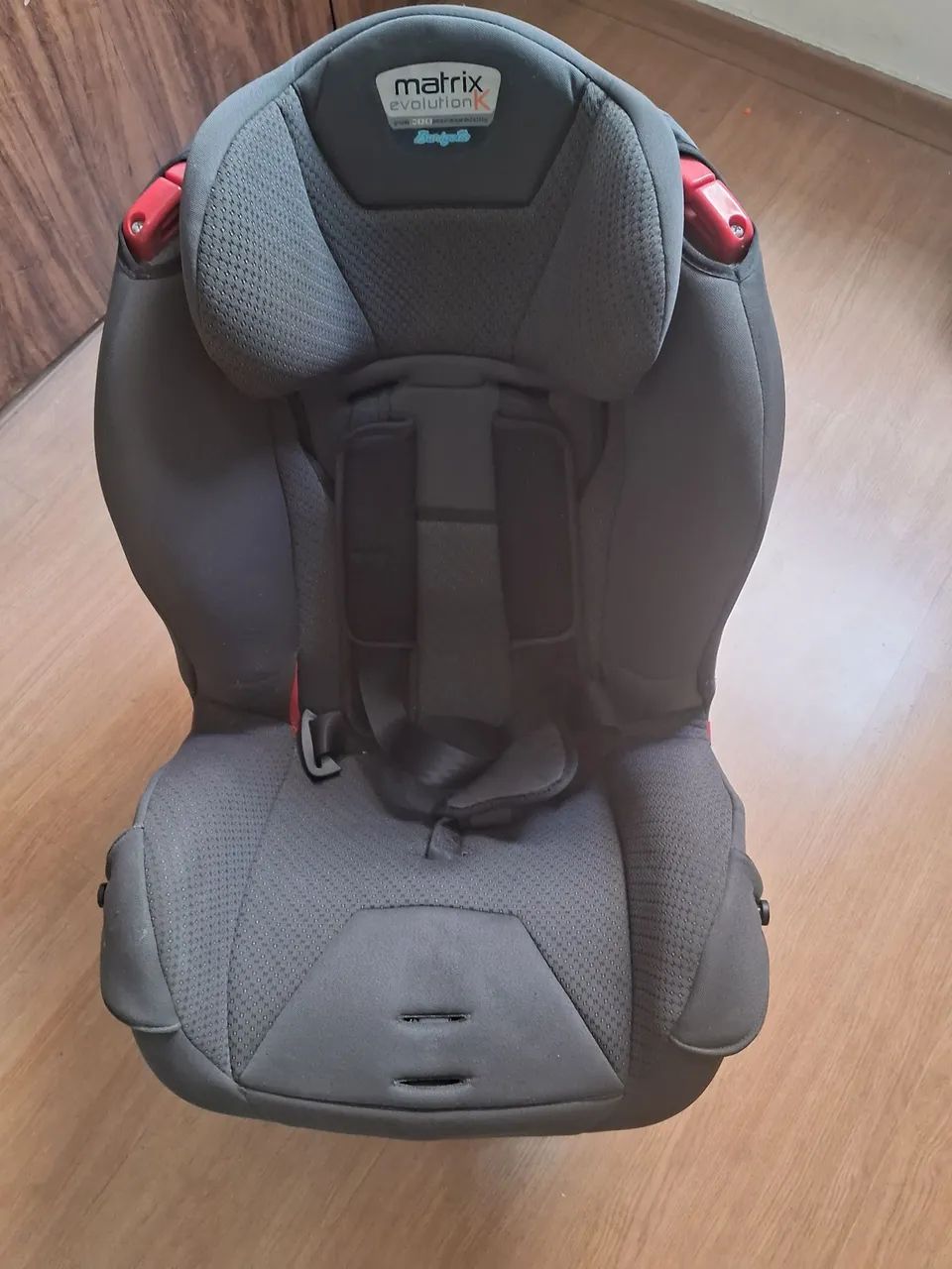 Cadeirinha de carro Matrix Evolution K