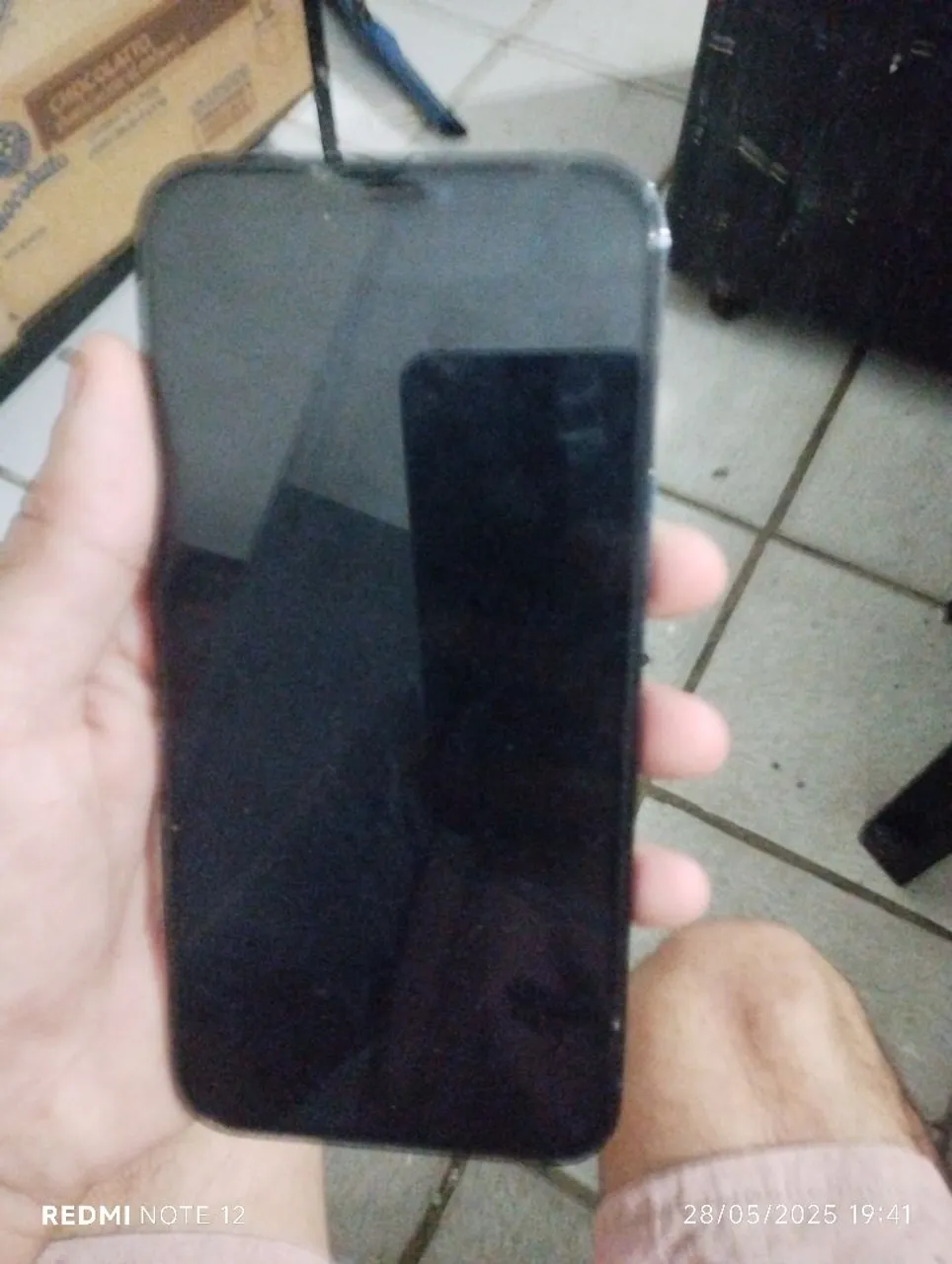 iPhone 12 pro Max com defeito na placa