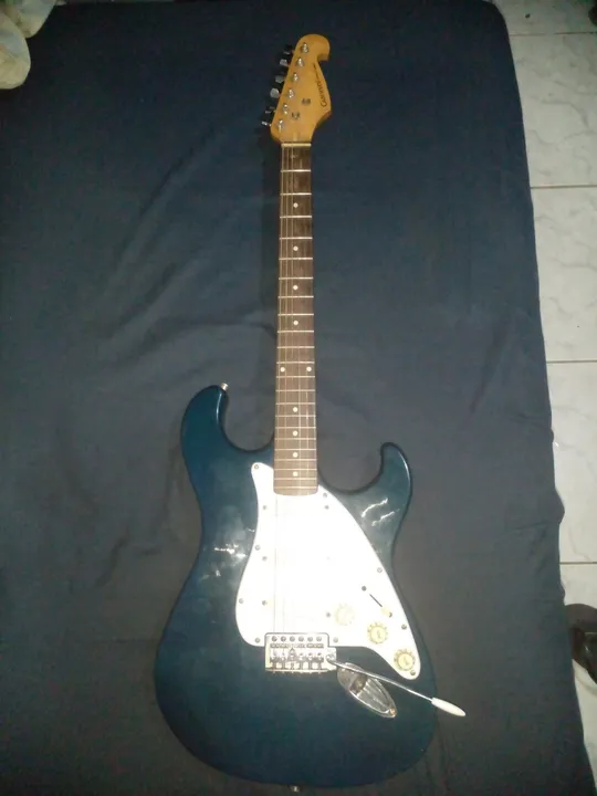 Guitarra Elétrica