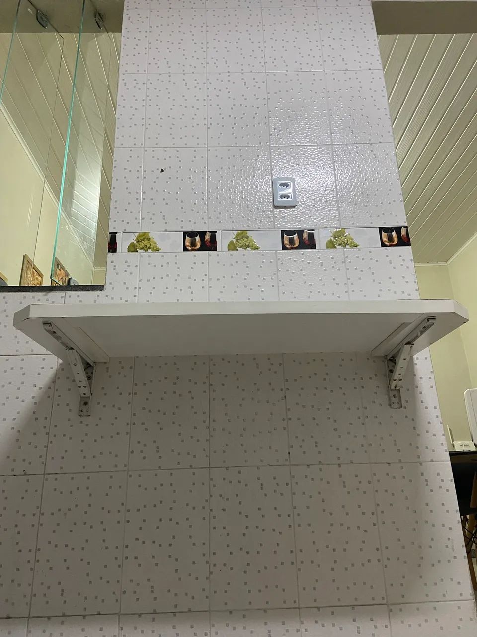 Mesa americana com banquetas64307578985475122