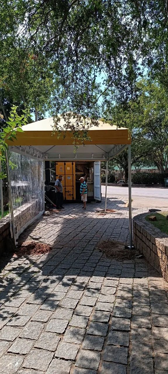 Tenda piramidal 3,50x6,00 Tubular