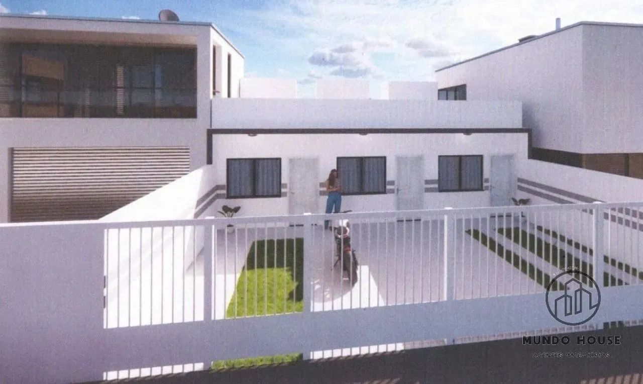 Casa à venda com 2 dormitórios
