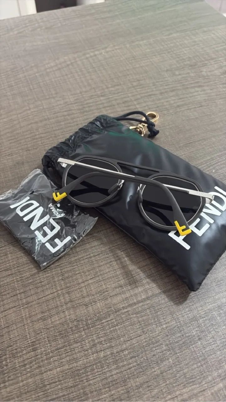Óculos de Sol Fendi FE40040u 52a - Foto 2