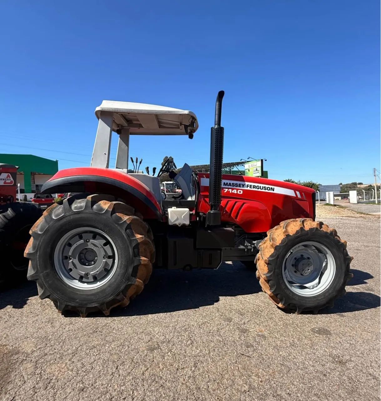 Trator MF7140 4x4 - Foto 3