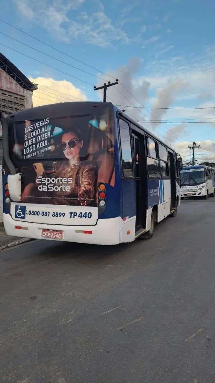 Micro ônibus ibrava motor mwm serie 12,  ano 2010 - Foto 3