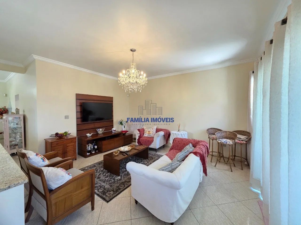 Casa à venda com 3 quartos 2 suítes 2 vagas no Marapé Santos SP - Foto 4