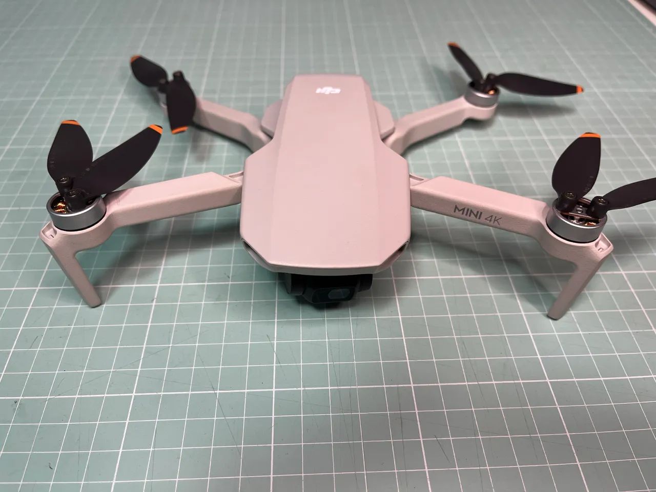 Drone DJI Mini 4K Fly More Combo (Sem tela) BR - com caixa 64297979229955124