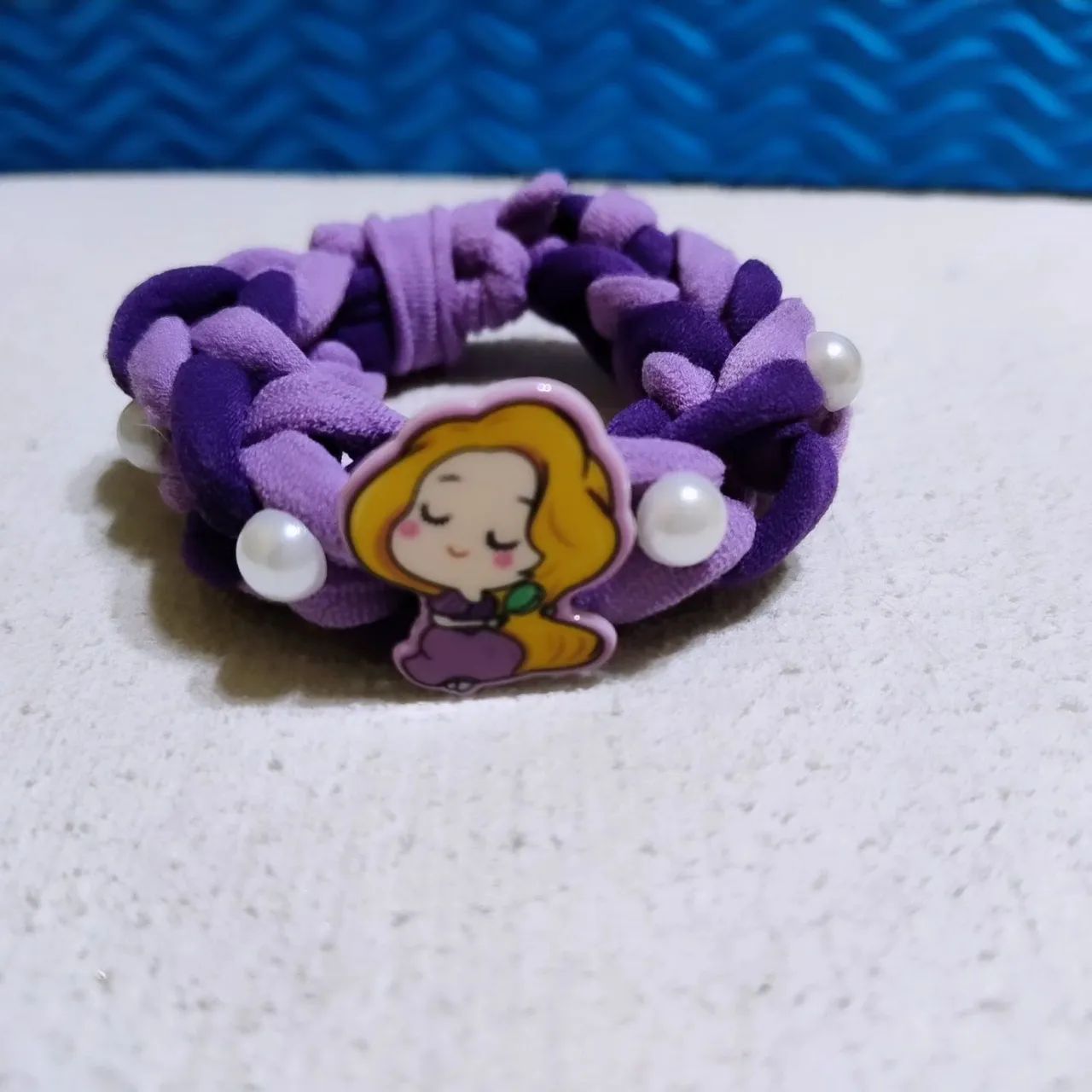 Pulseira de xuxinhas Rapunzel
