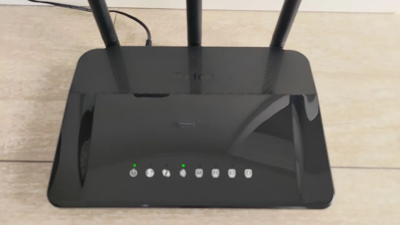 Roteador Wi-Fi D-Link DIR-859 1750 Mbps Dual Band - Foto 3