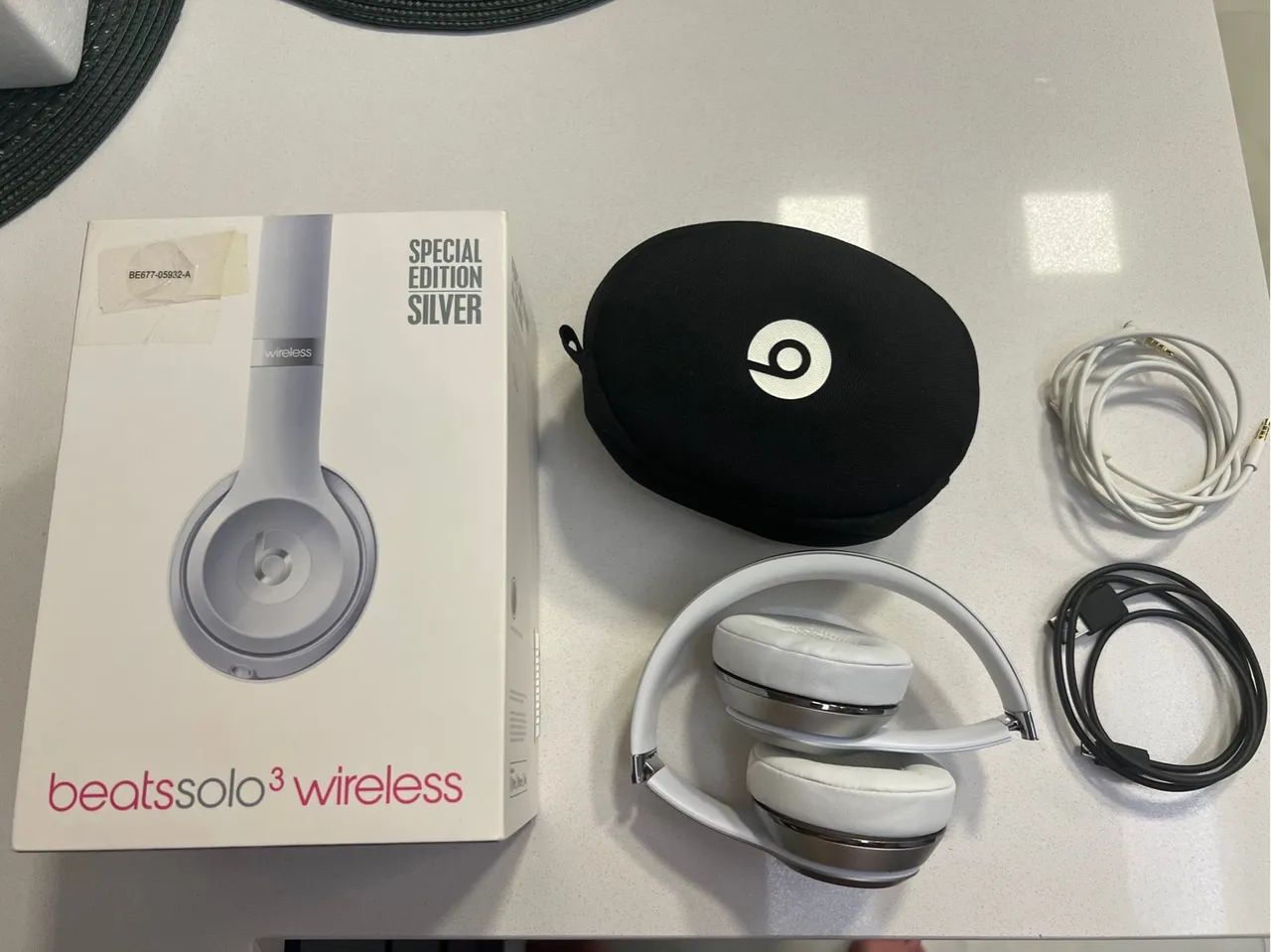 Fone de ouvido/Headphone Beats Solo 3 Wireless Special Edition Silver - Foto 4
