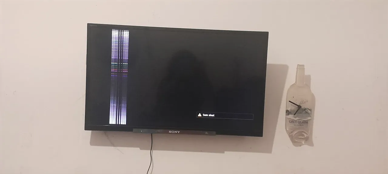 TV Sony com defeito no led