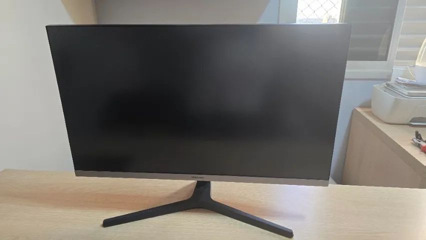 Monitor Samsung 28" 4K Ultra HD (UR550) - 60Hz - HDMI/DP - Borda Fina - Foto 2