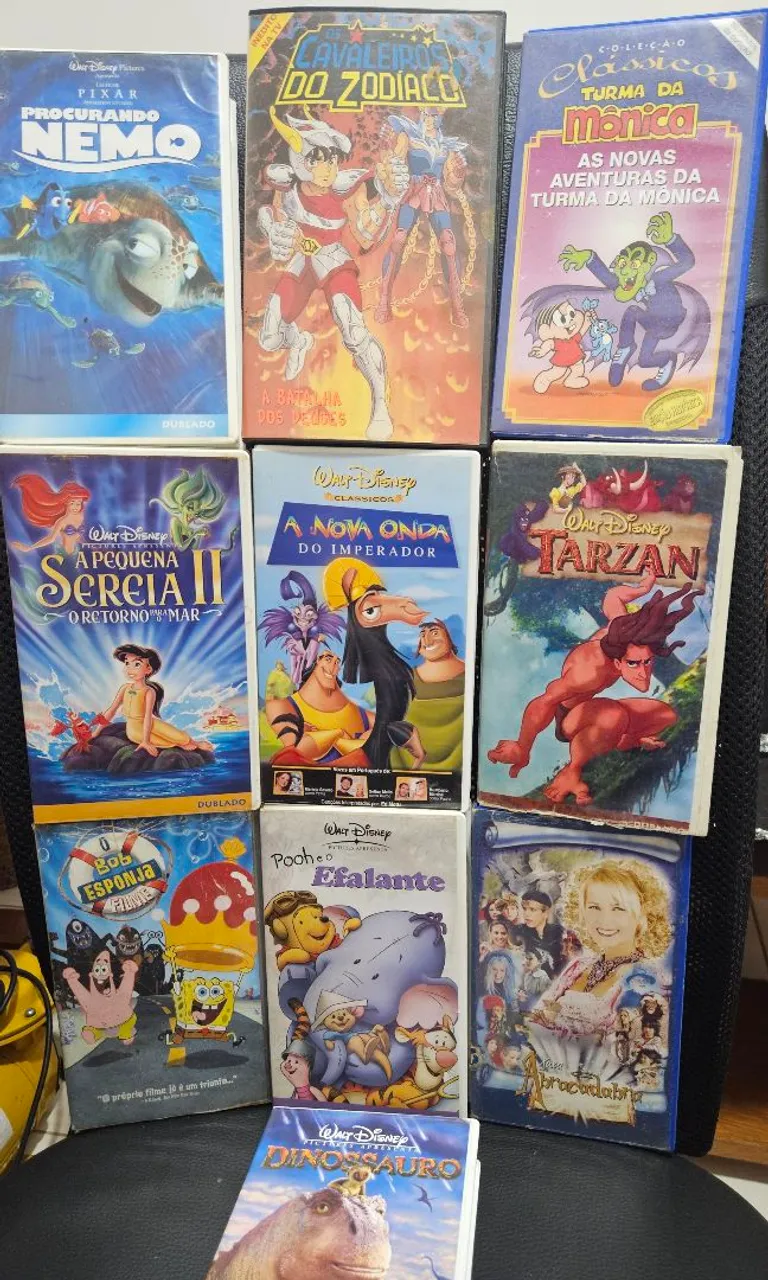 Coleção de Filmes em VHS - Desenhos Clássicos e Séries
