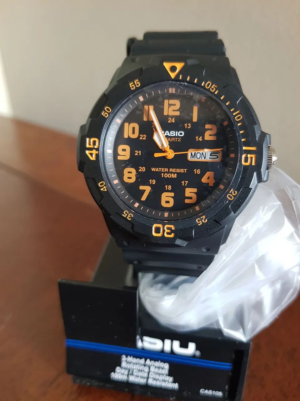 Relógio CASIO MRW-200H-4BVCF - ORIGINAL NOVO C/ CERTIFICADO DE GARANTIA