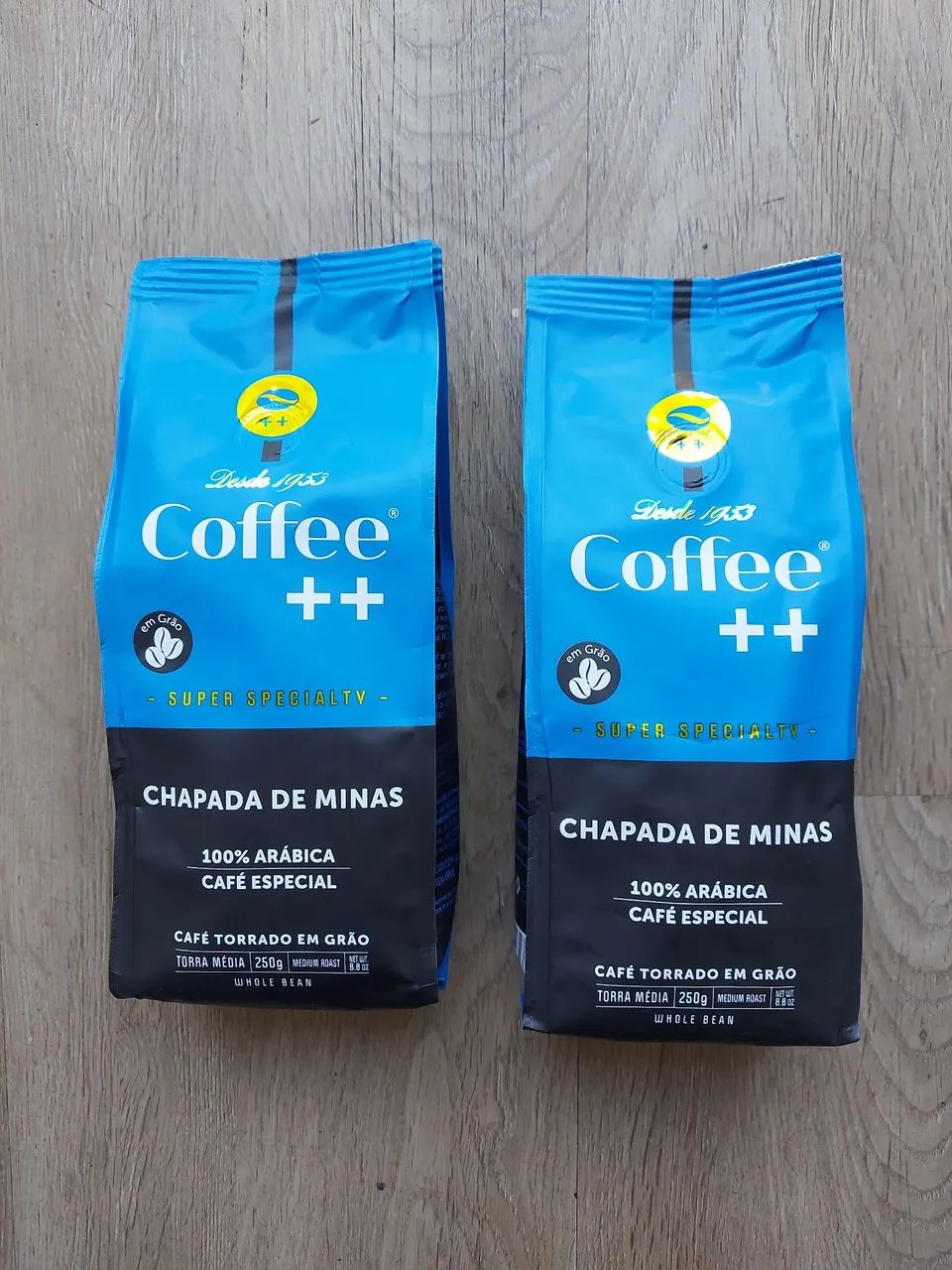 Kit 2 Cafés Chapada de Minas em grão 250g - R$60
