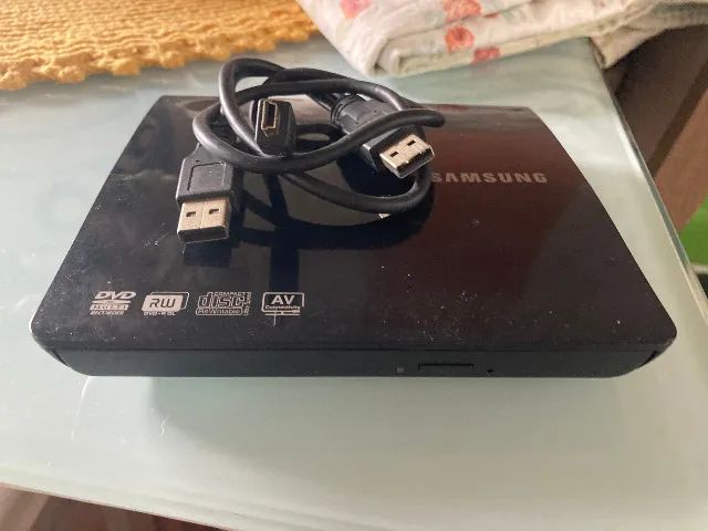 GRAVADOR E LEITOR DE DVD SANSUMG EXTERNO - FUNCIONANDO - Foto 2