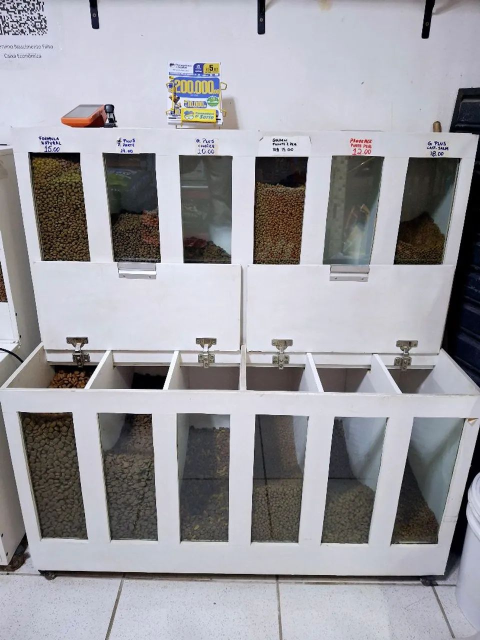 Expositor de rações no precinho - Foto 2
