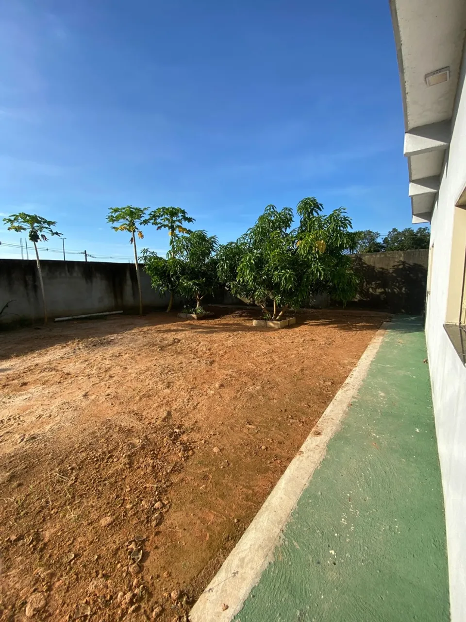 Vende-se casa