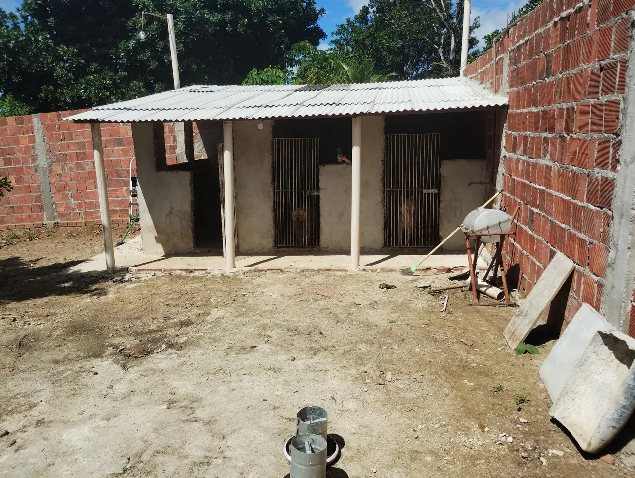 Terreno 10x20 murado