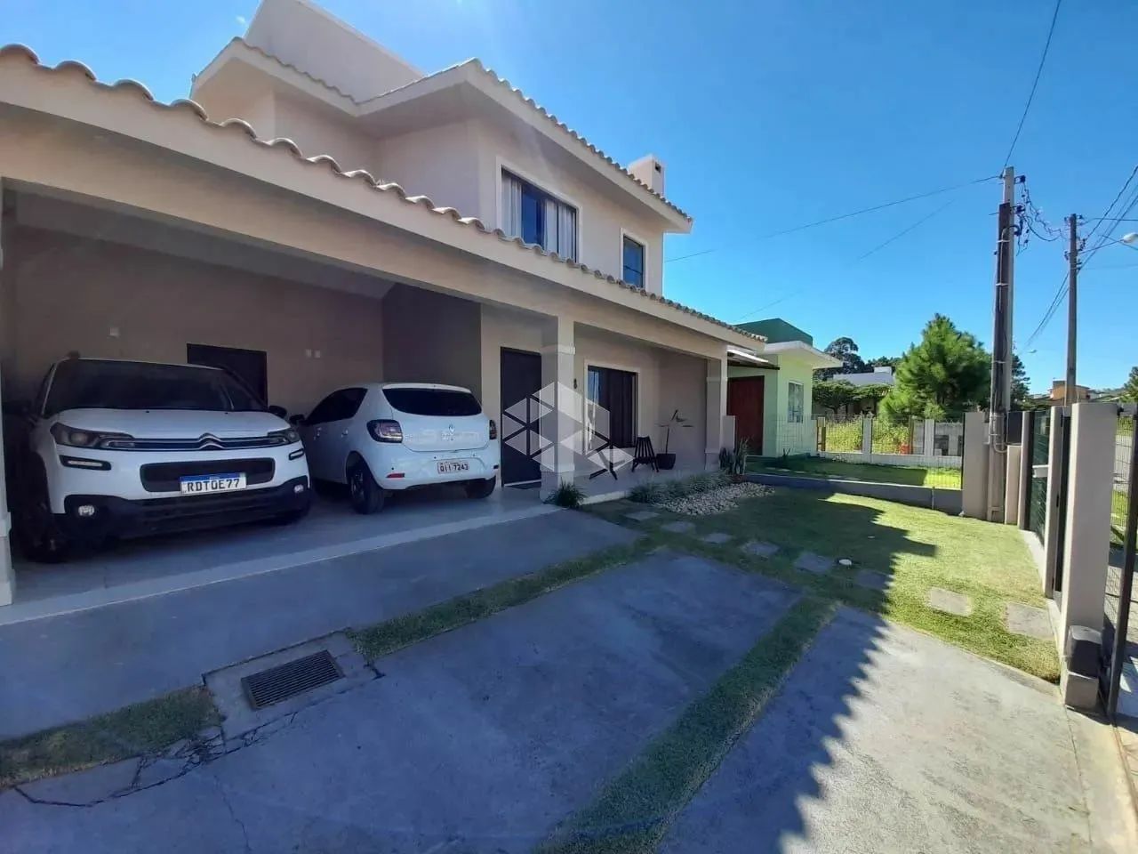 Linda Casa com piscina - Loteamento Quinta dos Açores - Foto 2