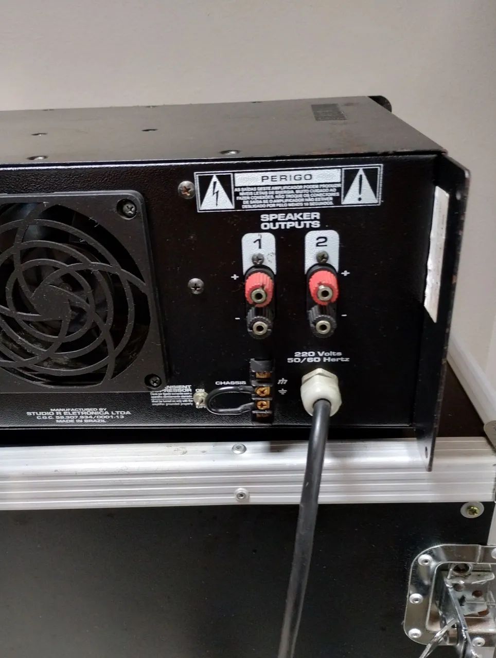 Amplificador Studio R z3  - Foto 4
