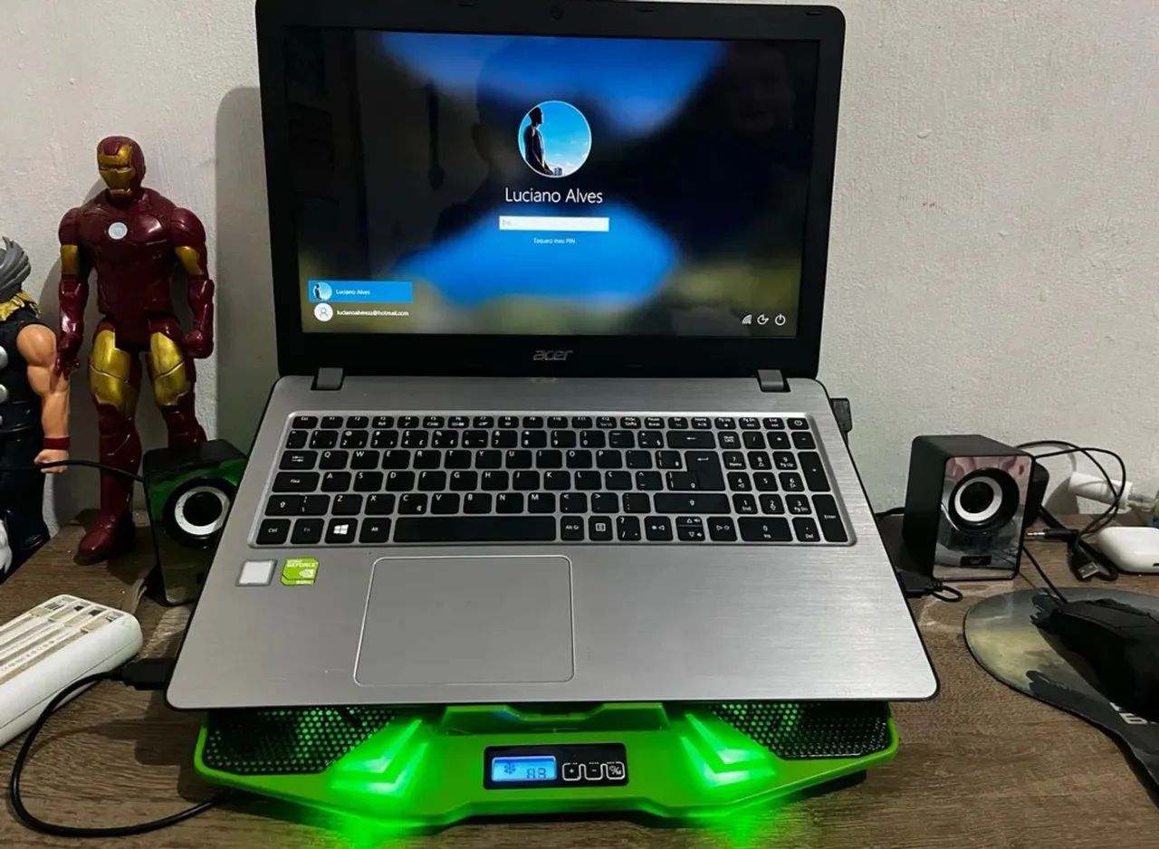 Notebook Acer com Cooler