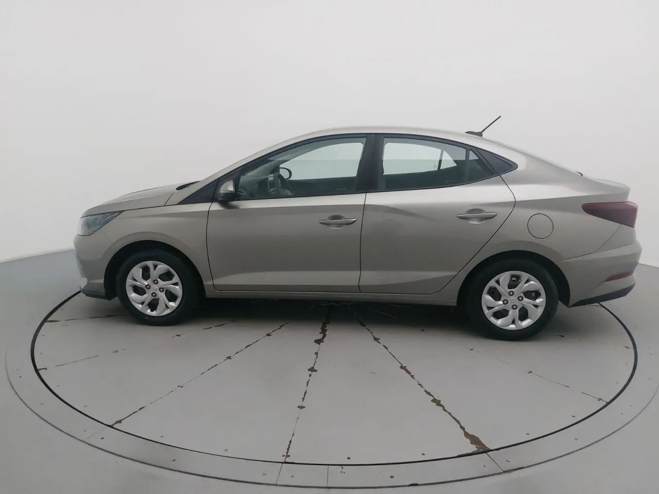Hyundai HB20S Comfort Plus 1.0 TB Flex 12V Aut, foto 2 de 18