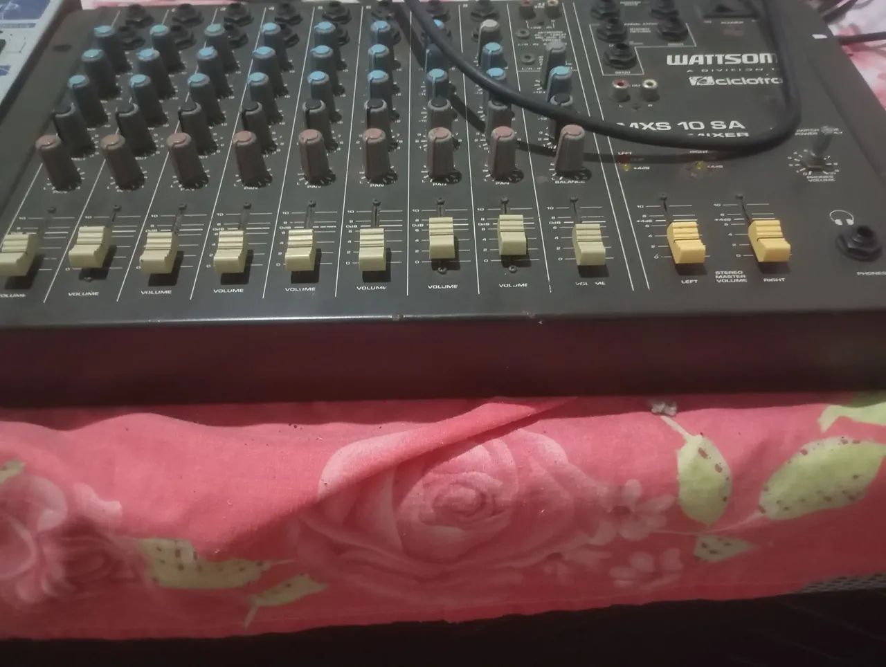 Duas mesas analógica 64318190039809123