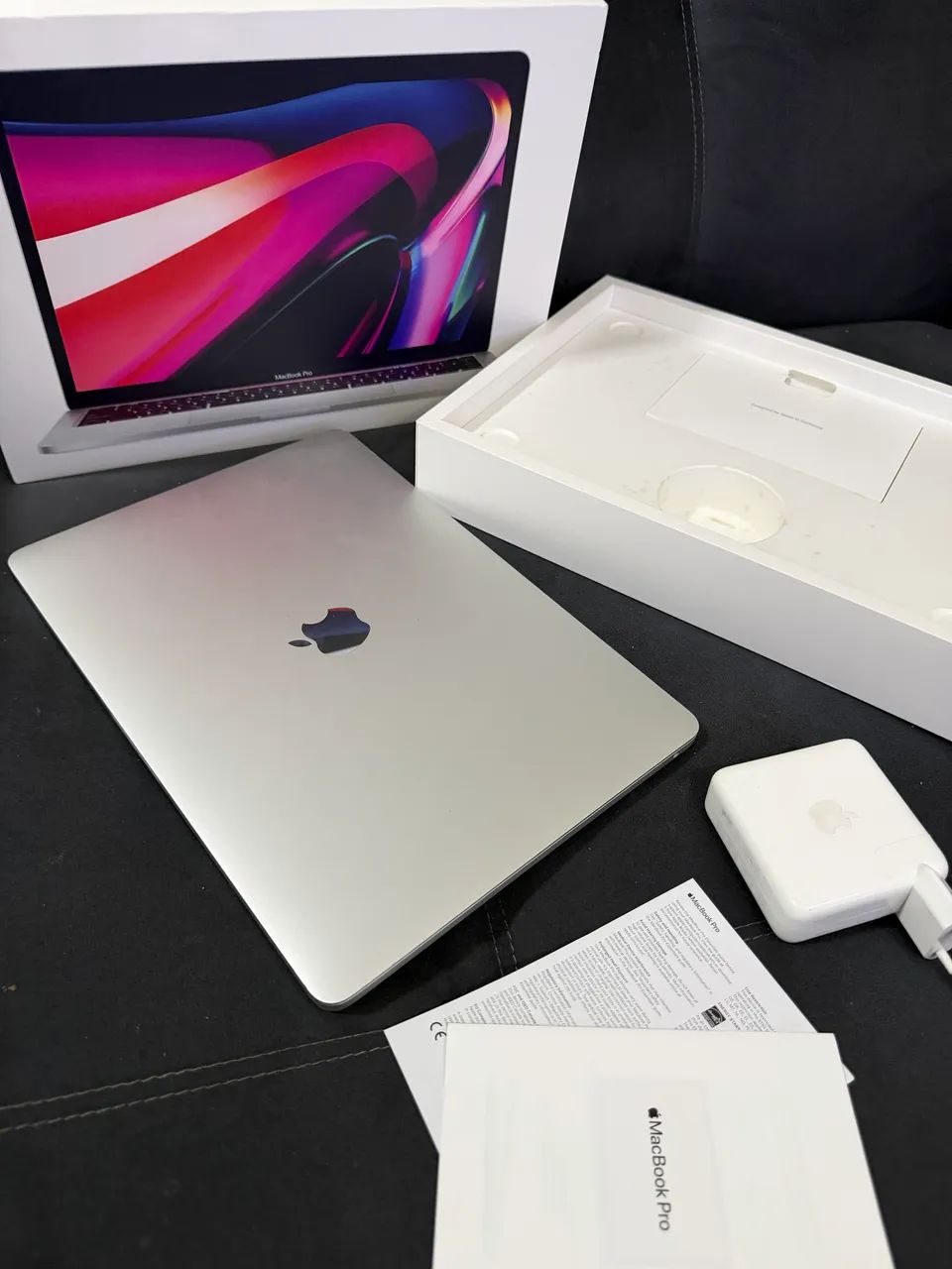 MacBook Pro M1 Completo | Todo Original - Notebooks - Mangabeira