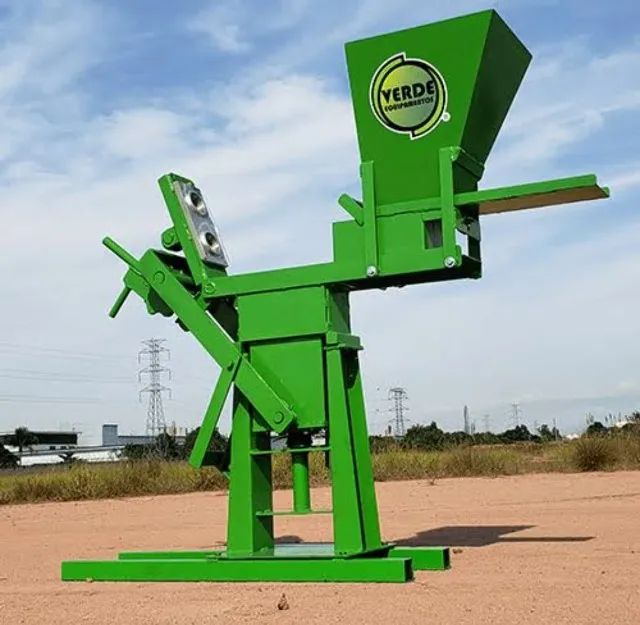 Maquina de Tijolo ecológico 