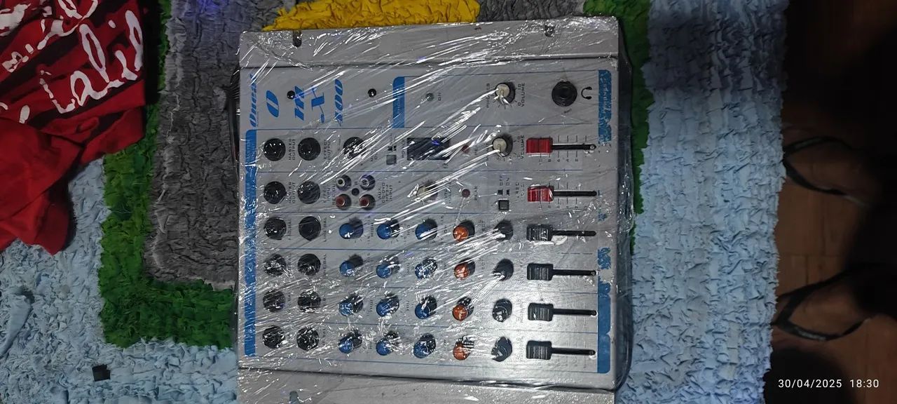 Mesa de som 4canais marca onial - Foto 4