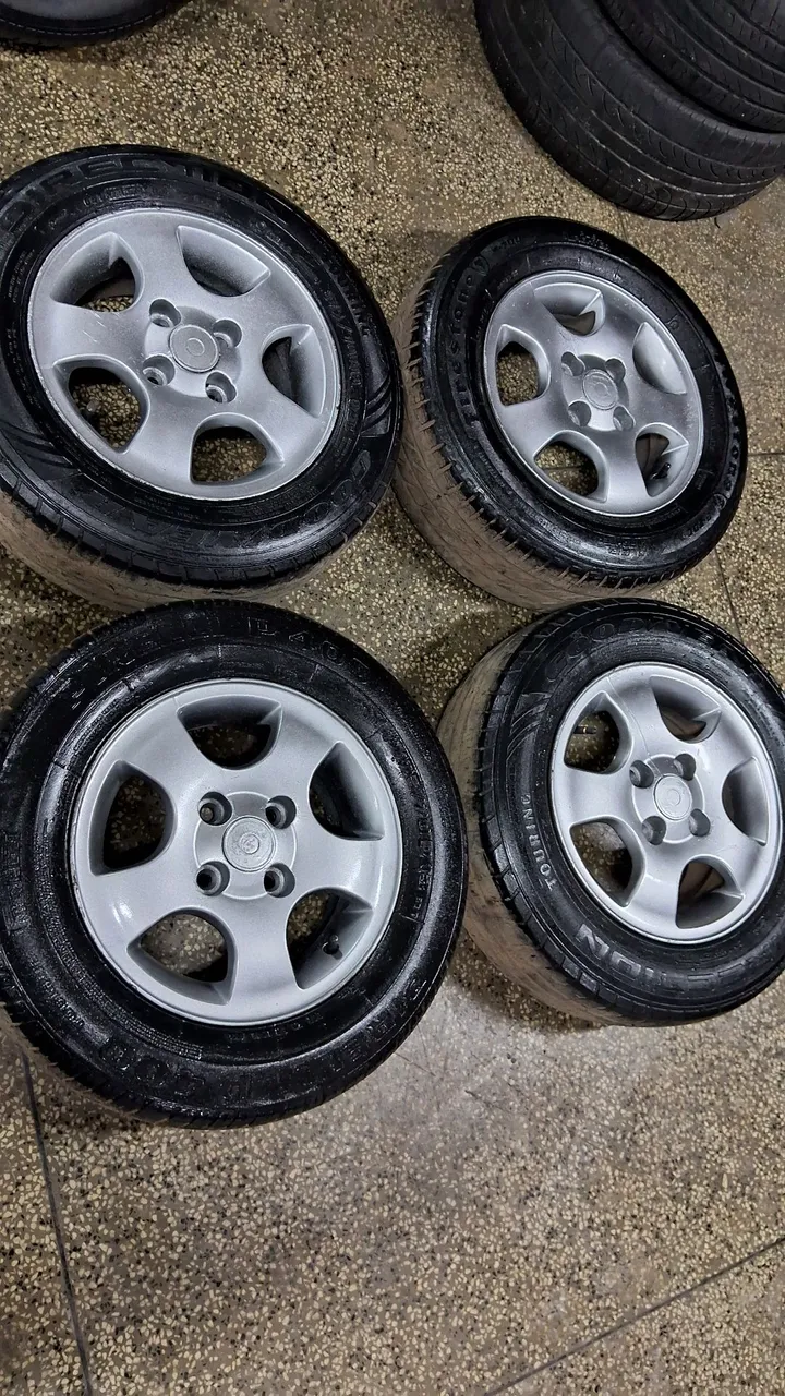 Rodas 13 liga leve 4x100