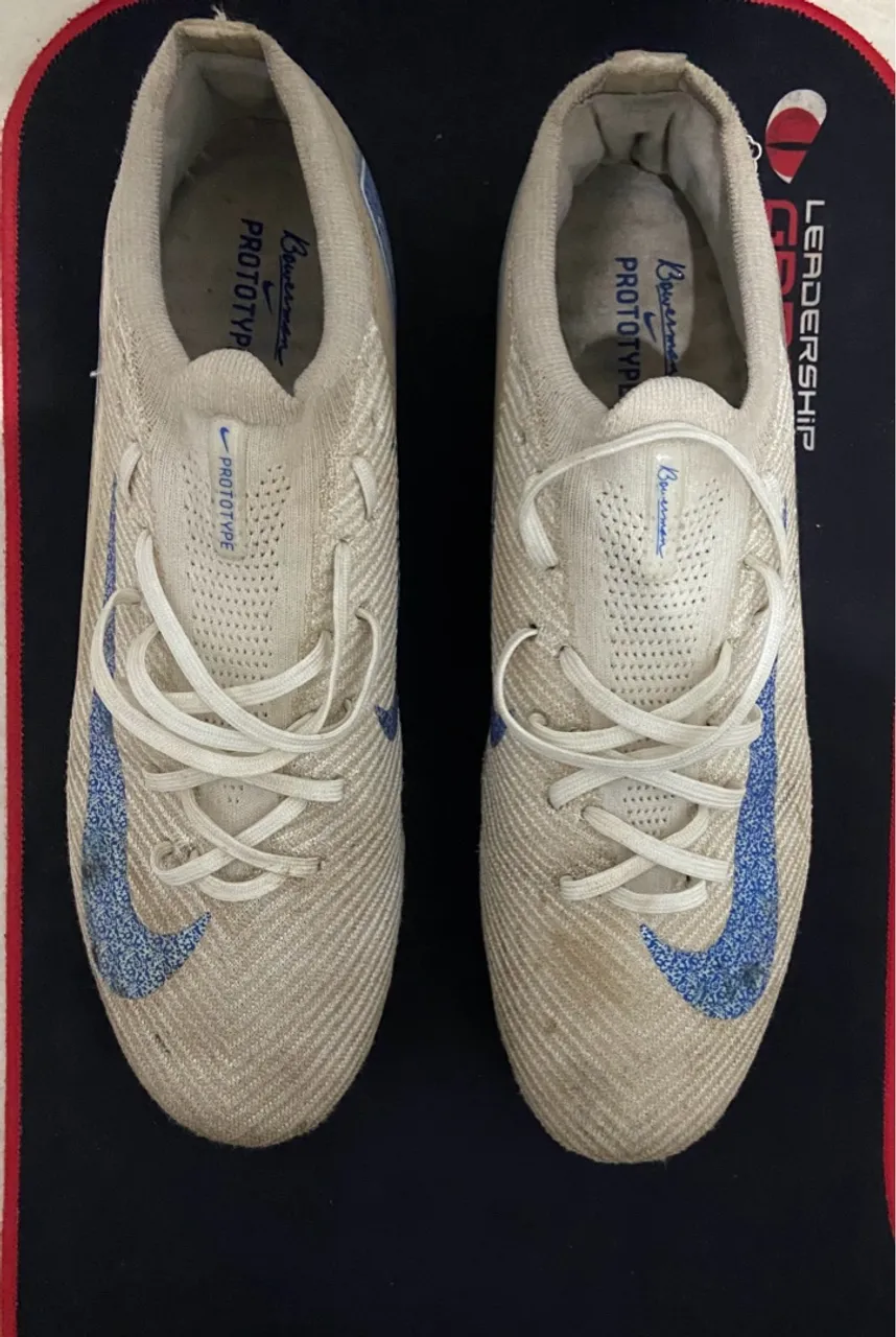 Chuteira Nike Air Zoom Mercurial Superfly 10 Elite Campo - Branco/Azul