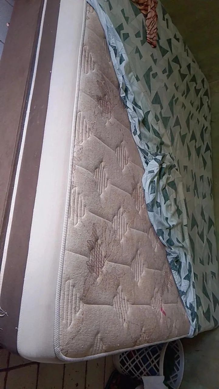 Vendo Cama box 64291068882563121