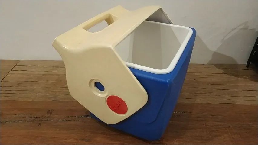 Cooler caixa térmica pequeno Igloo