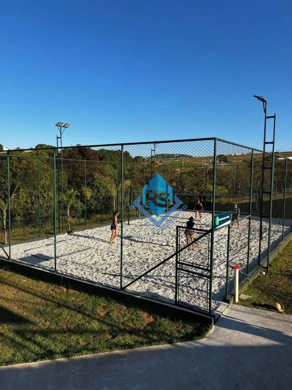 Terreno à venda em condomínio fechado , 296 m² por R$ 200 - Centro - Boituva/SP