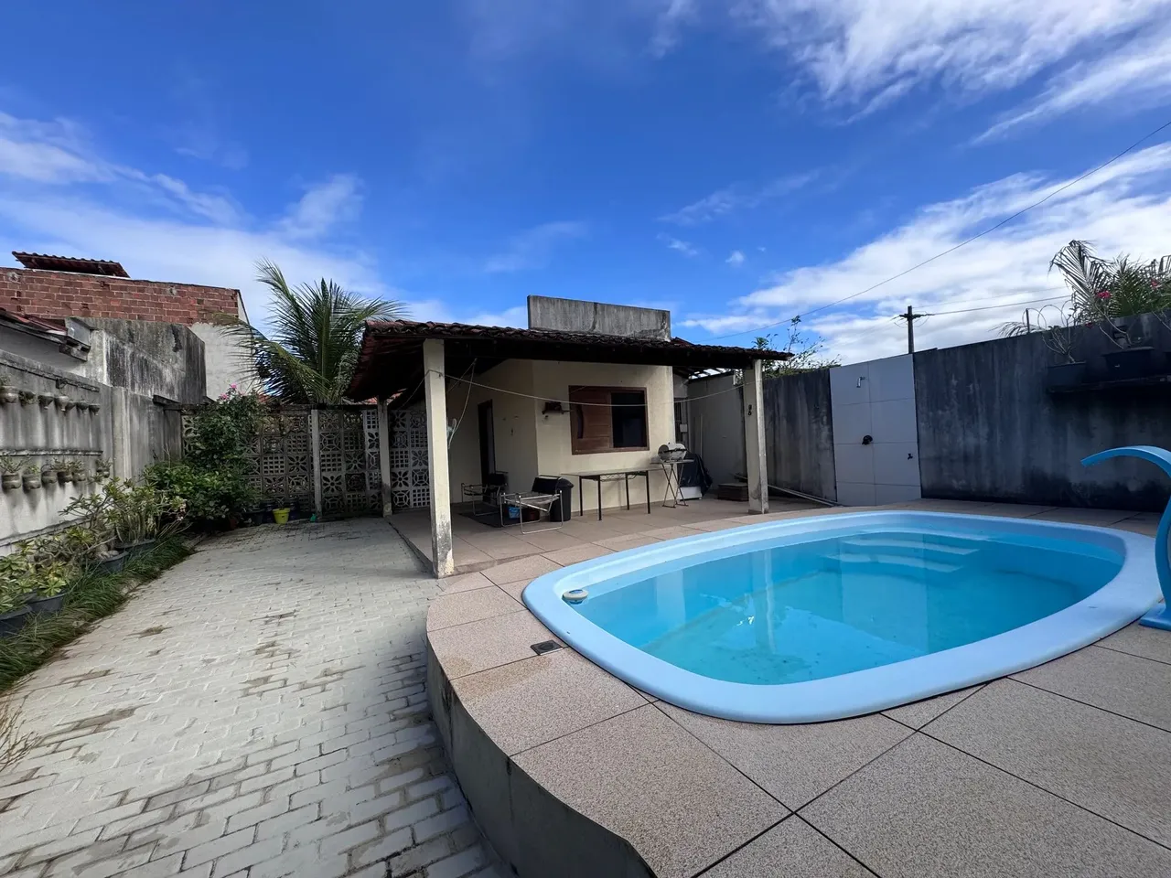 Casa com piscina em Taperaguá - Marechal Deodoro - AL
