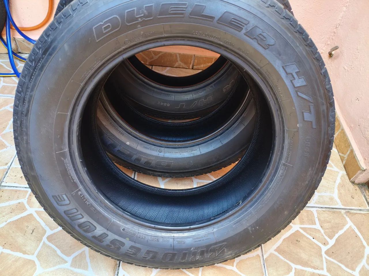 02 Pneus para sw4 ou Hilux aro 18 , 265/60/18 Suellen original Toyota  - Foto 2