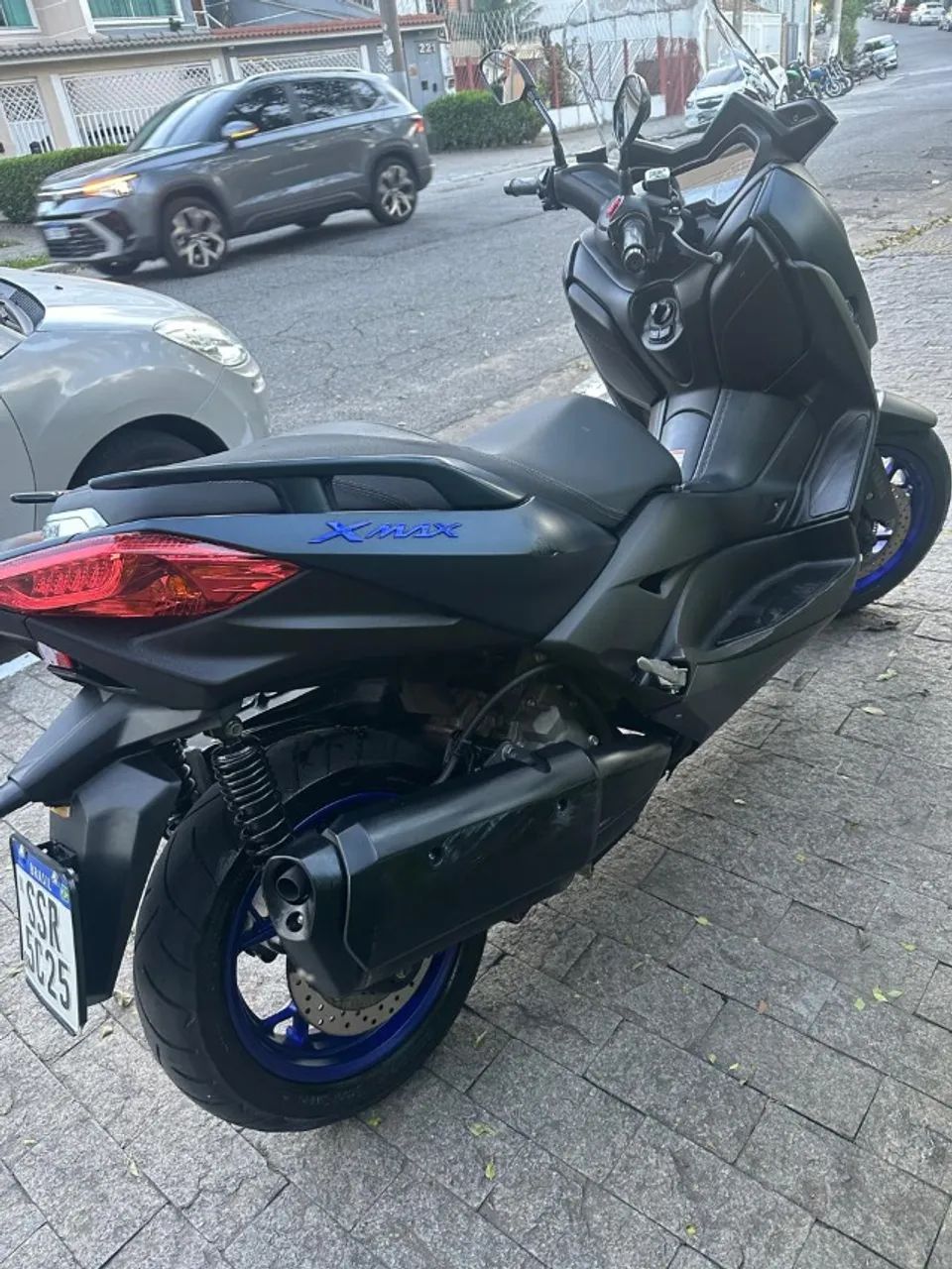Xmax 23/24 excelente estado  - Foto 4
