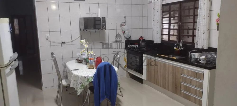 Casa - Parque Santo Antônio - 2 Dormitórios - 120m². - Foto 4