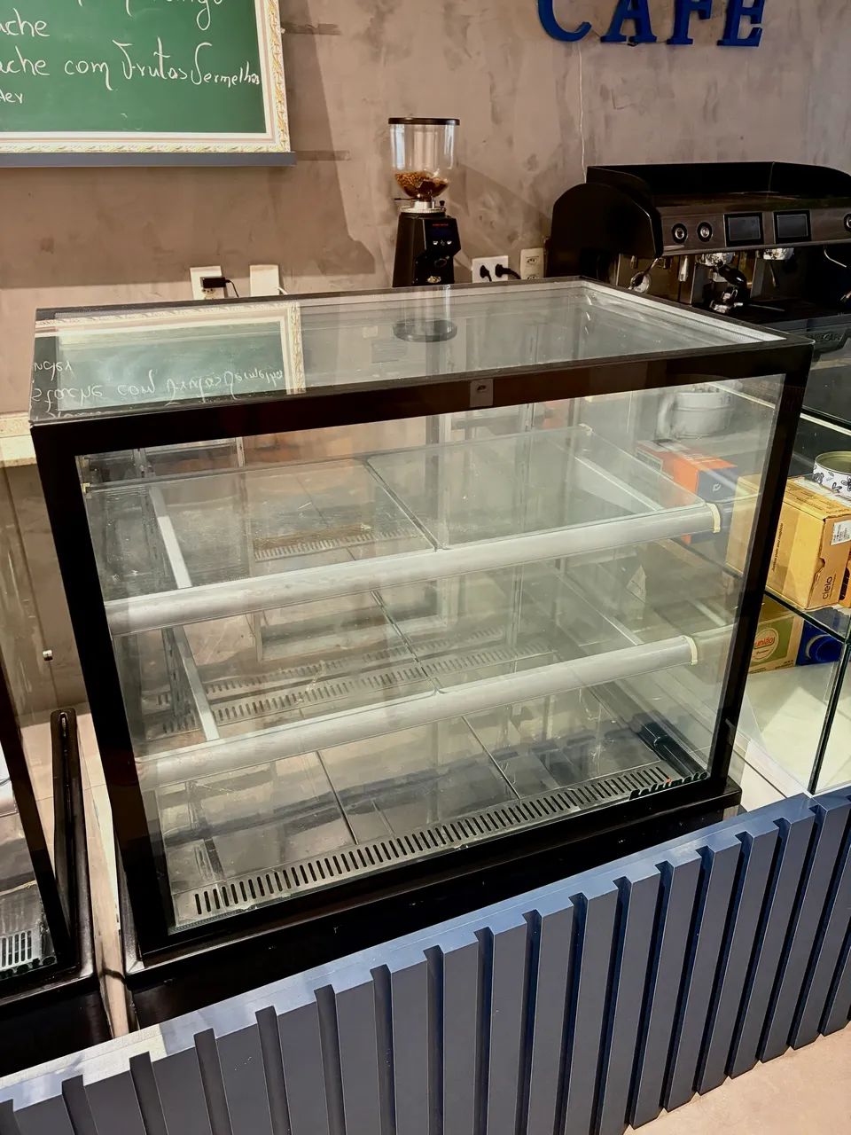 VITRINE REFRIGERADA