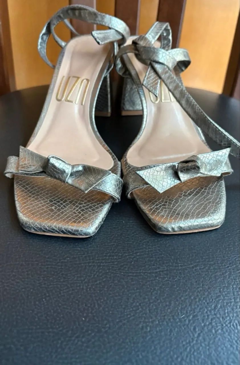 Sandália UZA SHOES 38
