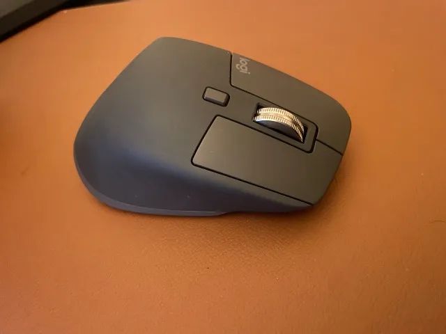 Mouse Logitech MX Master 3S Bluetooth Edition  - Foto 3