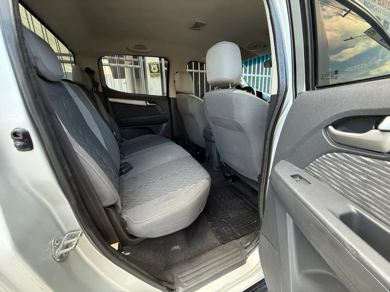 Chevrolet S10 2015