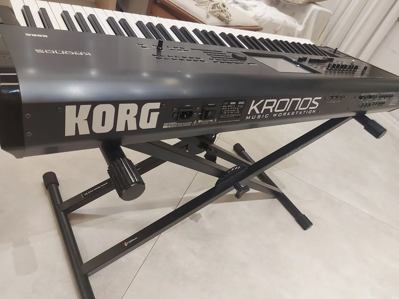 korg kronos 73