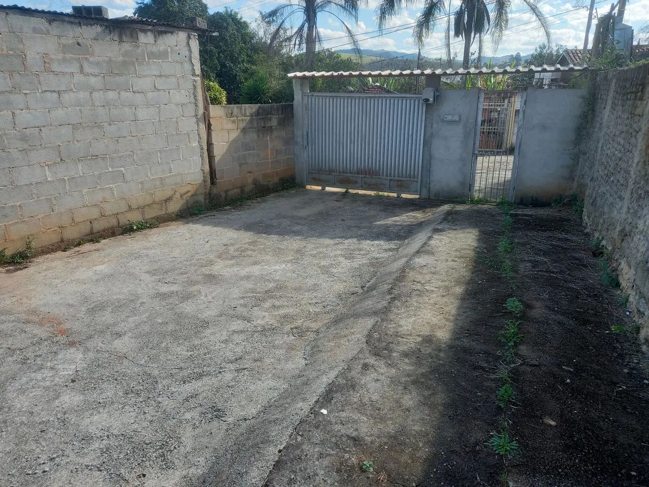 TERRENO 2120MTS COM DUAS CASAS NO CENTRO!! - Foto 5