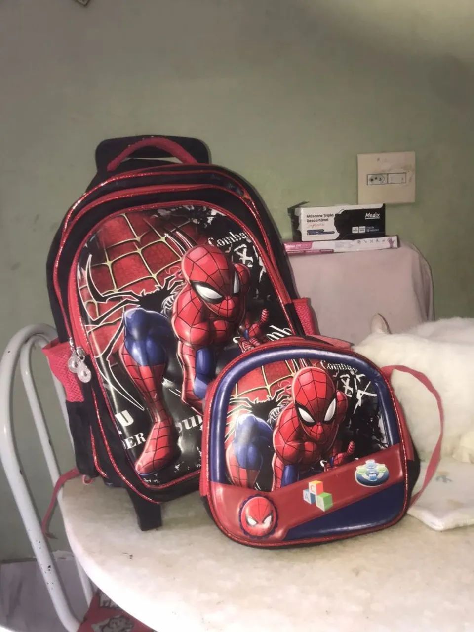 Mochila  escolar 
