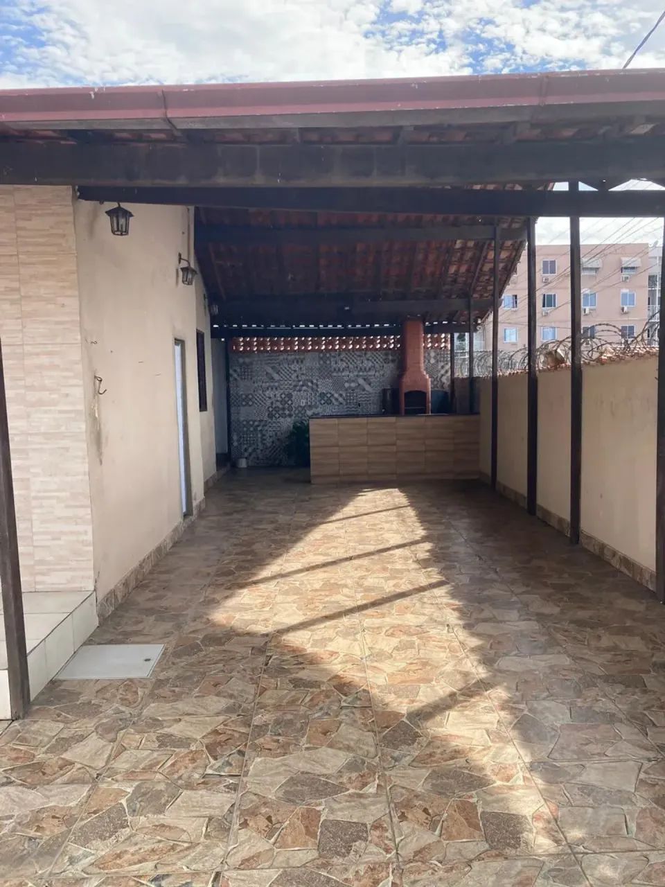 CASA COM 3 QUARTOS EM BOM PASTOR